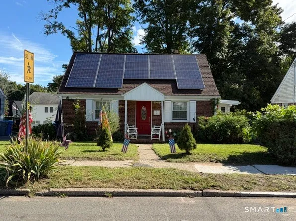 6 Beckwith Drive, Plainville, CT 06062