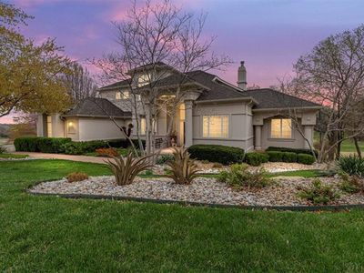 9439 Vista Dr, Lenexa, KS, 66220