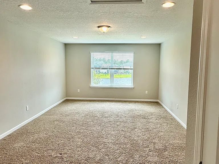 142 Ness Cir — Photo 7