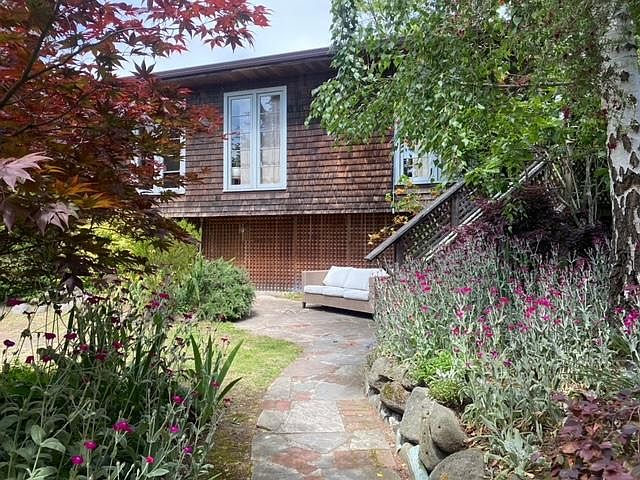 Front yard and front of house + entry