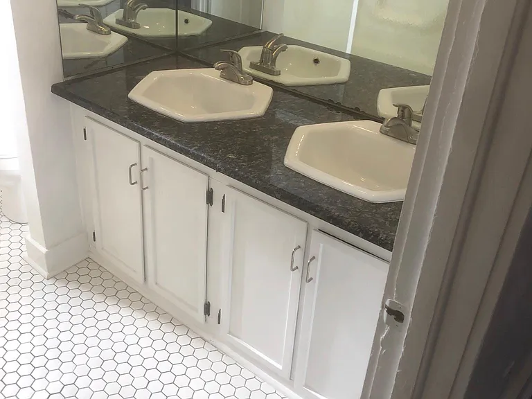 489 Western Ave #3 — Photo 11