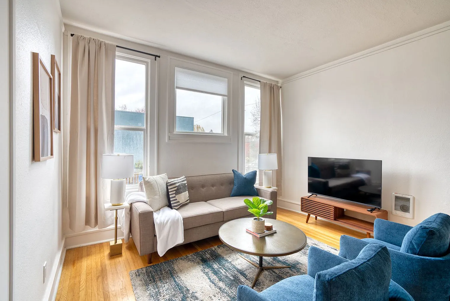 1 bed, 1.0 bath, 495 sqft, $2,663 — Photo 3