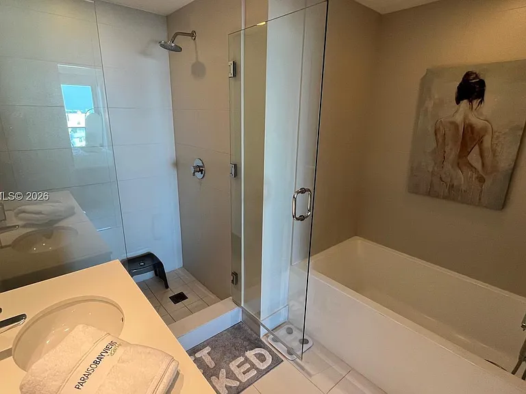 501 NE 31st St #1201 — Photo 6