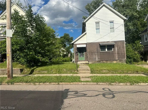 503 Sumner St, Akron, OH 44304