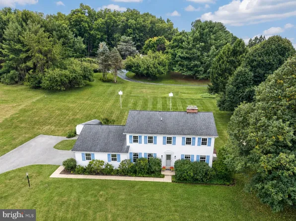 810 Dowlin Forge Rd, Downingtown, PA 19335