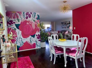 1124 N La Cienega Blvd APT 308, West Hollywood, CA 90069