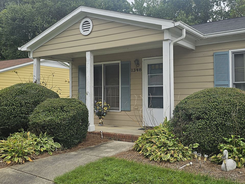2nd image of 1348 Bailey Cir