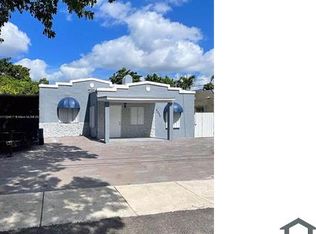 2035 NW 34th St #2, Miami, FL 33142