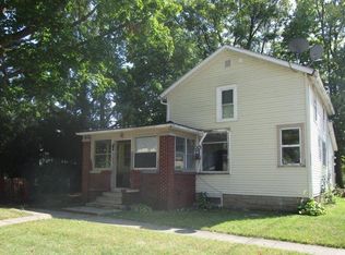 411 W Perry St, Warsaw, IN 46580