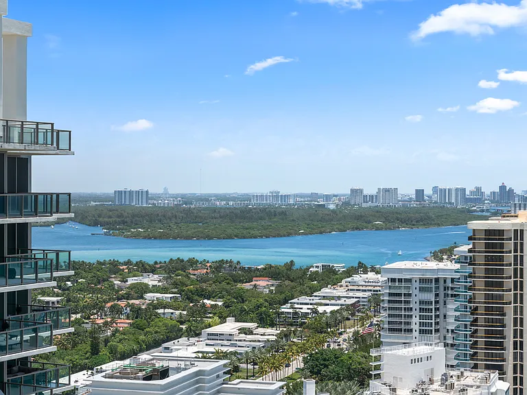 9703 Collins Ave #Penthouse 00 — Photo 27