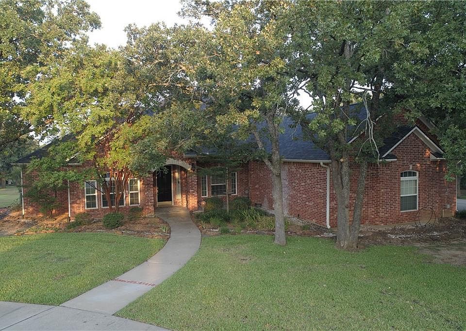 1st image of 130 Sequoya Dr
