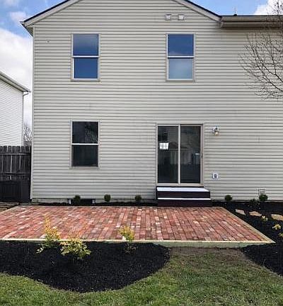 3rd image of 3897 Eastrise Dr