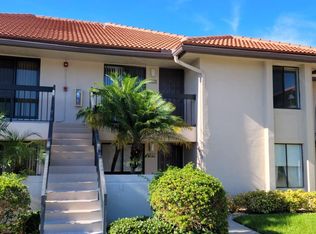 301 Club Cir, Boca Raton, FL 33487