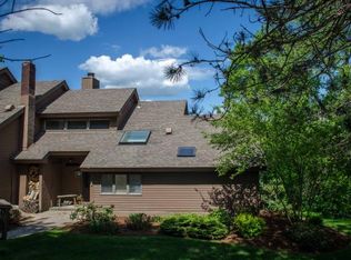 919 Murphys Rd #A, Hartford, VT 05047