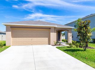 317 Cascade Bend Dr, Ruskin, FL 33570
