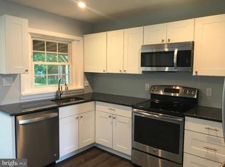 135 Schubert Ave, Runnemede, NJ 08078