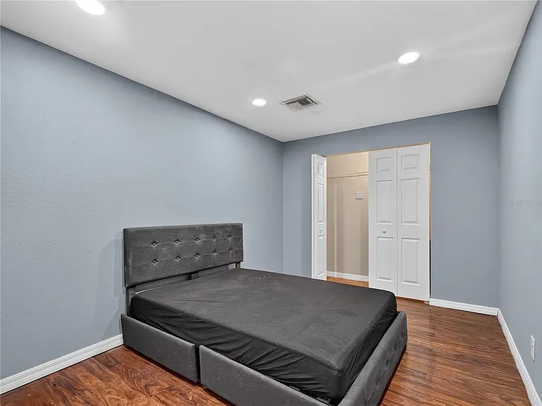 465 Rio Grande Ln — Photo 15