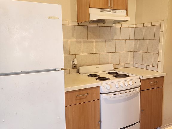 5th image of 13733 Duncum St #1A