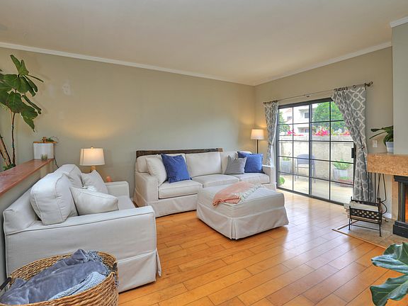 2nd image of 1211 Franciscan Ct Unit 3