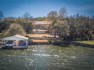 3239 Lakeside Dr, Granbury, TX 76048