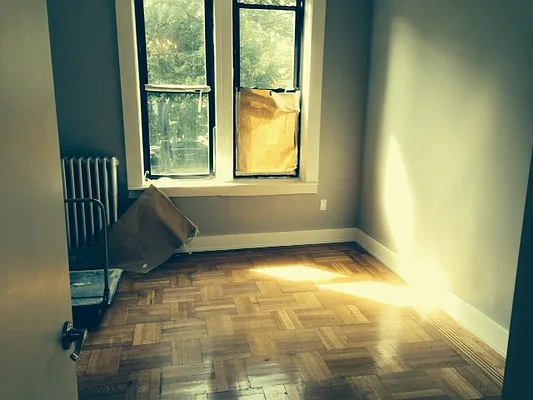 Rented by Premier Metro Realty Corp | media 6