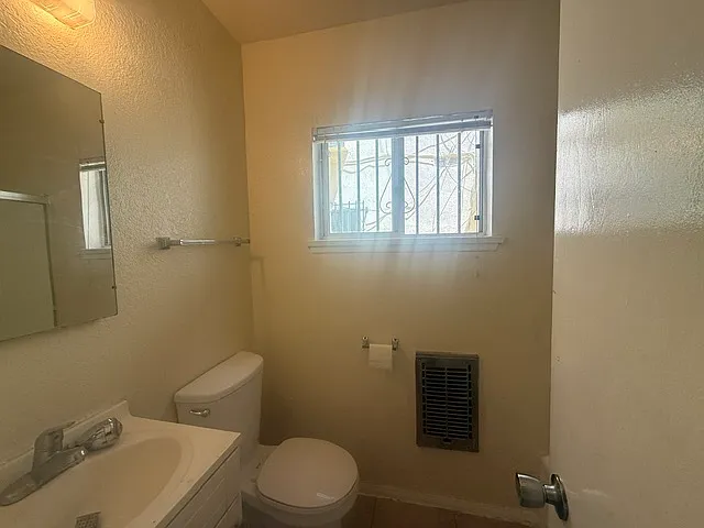 7244 Vassar Ave #5 — Photo 6