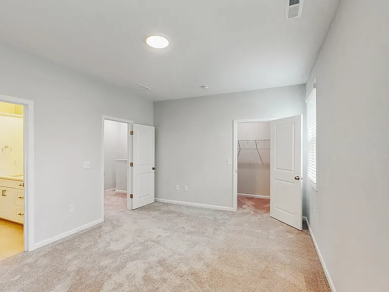2721 Hunter Woods Dr — Photo 27
