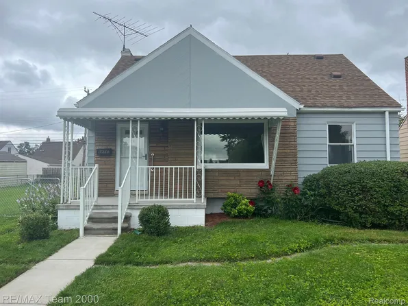 17280 Flint St, Melvindale, MI 48122