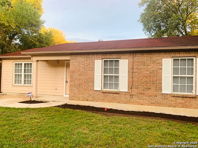 1st image of 12602 Middle Ln
