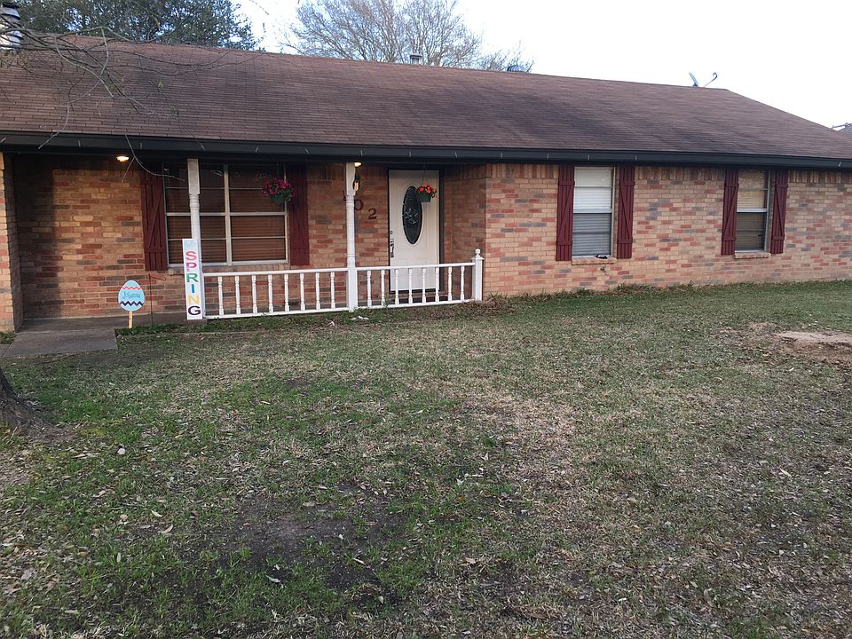 1st image of 102 Frost Creek Ave