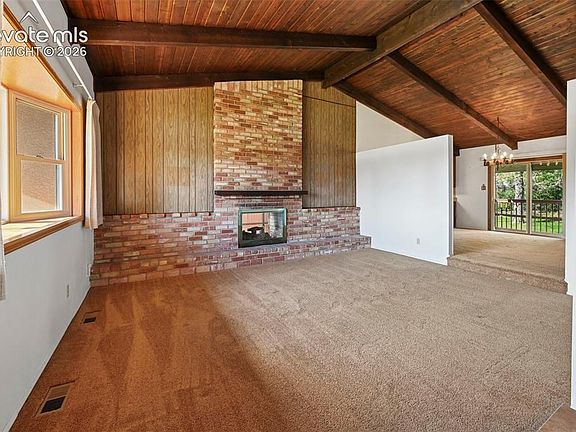 3rd image of 4422 Edwinstowe Ave