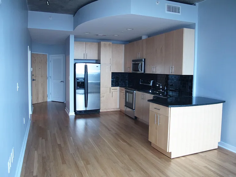 210 N Church St #1811 — Photo 5