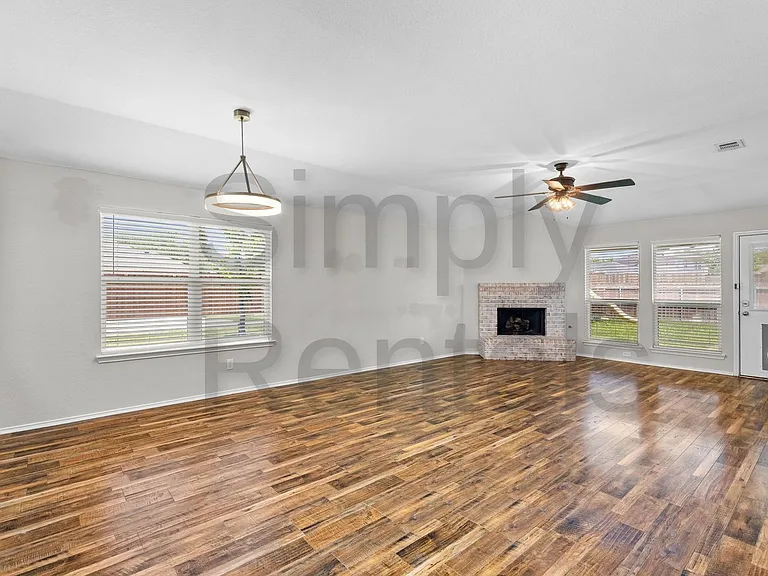 2630 Massey Ln — Photo 10