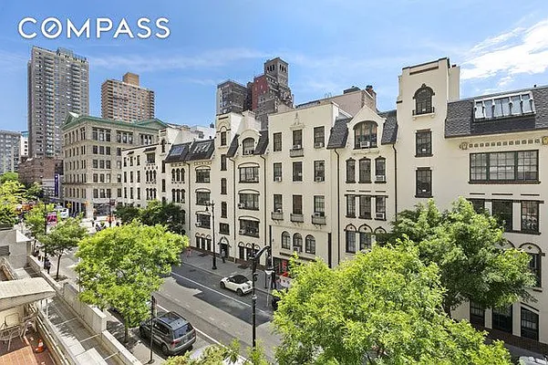 Sold by Compass | media 3