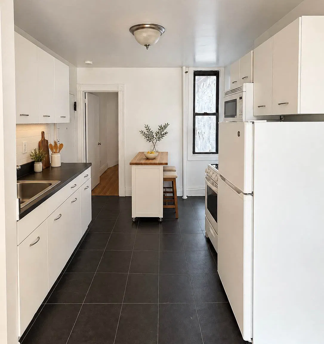 225 East 89th Street — Photo 2