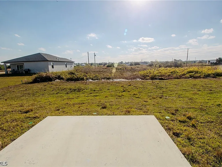9004 W Justice Cir — Photo 36
