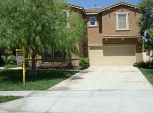 554 W Mesa St, Rialto, CA 92376