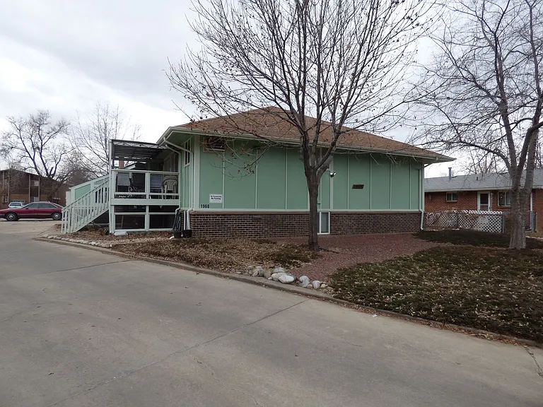 1 Bedroom Apartments in North Longmont — Photo 1