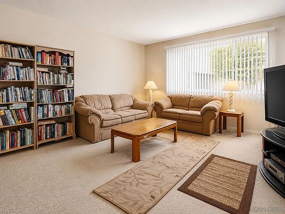 5th image of 785 Trunorth Cir