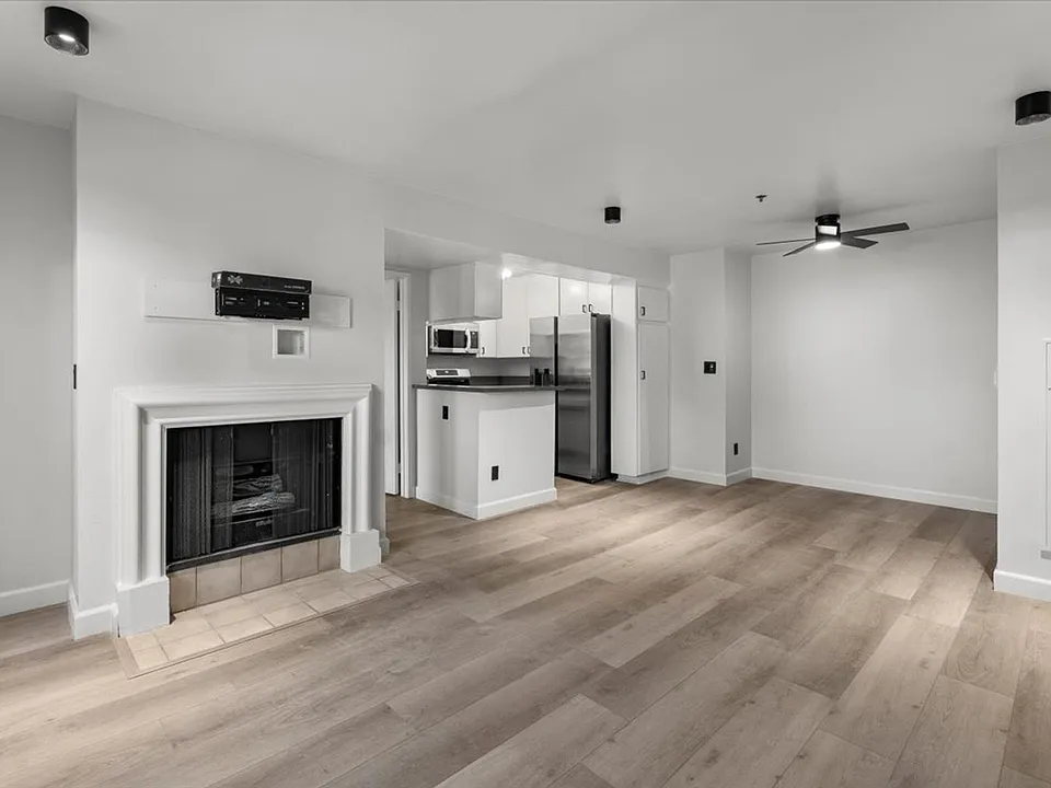 Sycamore Avenue (#980)