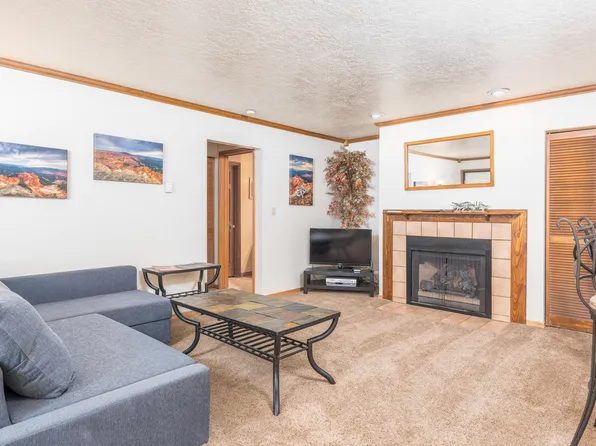 150 W Ridge View St #203, Brian Head, UT 84719