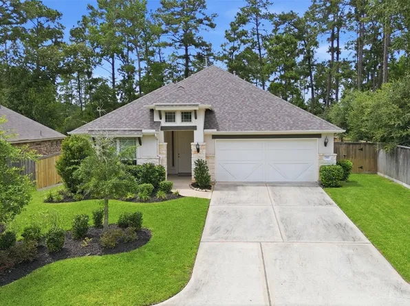 297 Scarlet Maple Way, Willis, TX 77318