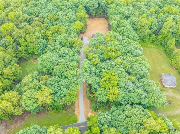 2574 Dogtown Rd, Goochland, VA 23063