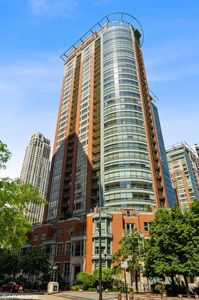 415 E North Water St APT 2203, Chicago, IL, 60611