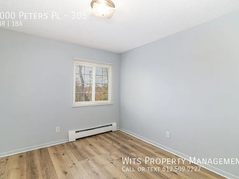 1000 Peters Pl #305 — Photo 8