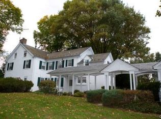 1874 Meadows Rd, Bethlehem, PA 18015