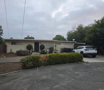 747 McGavran Dr, Vista, CA, 92081