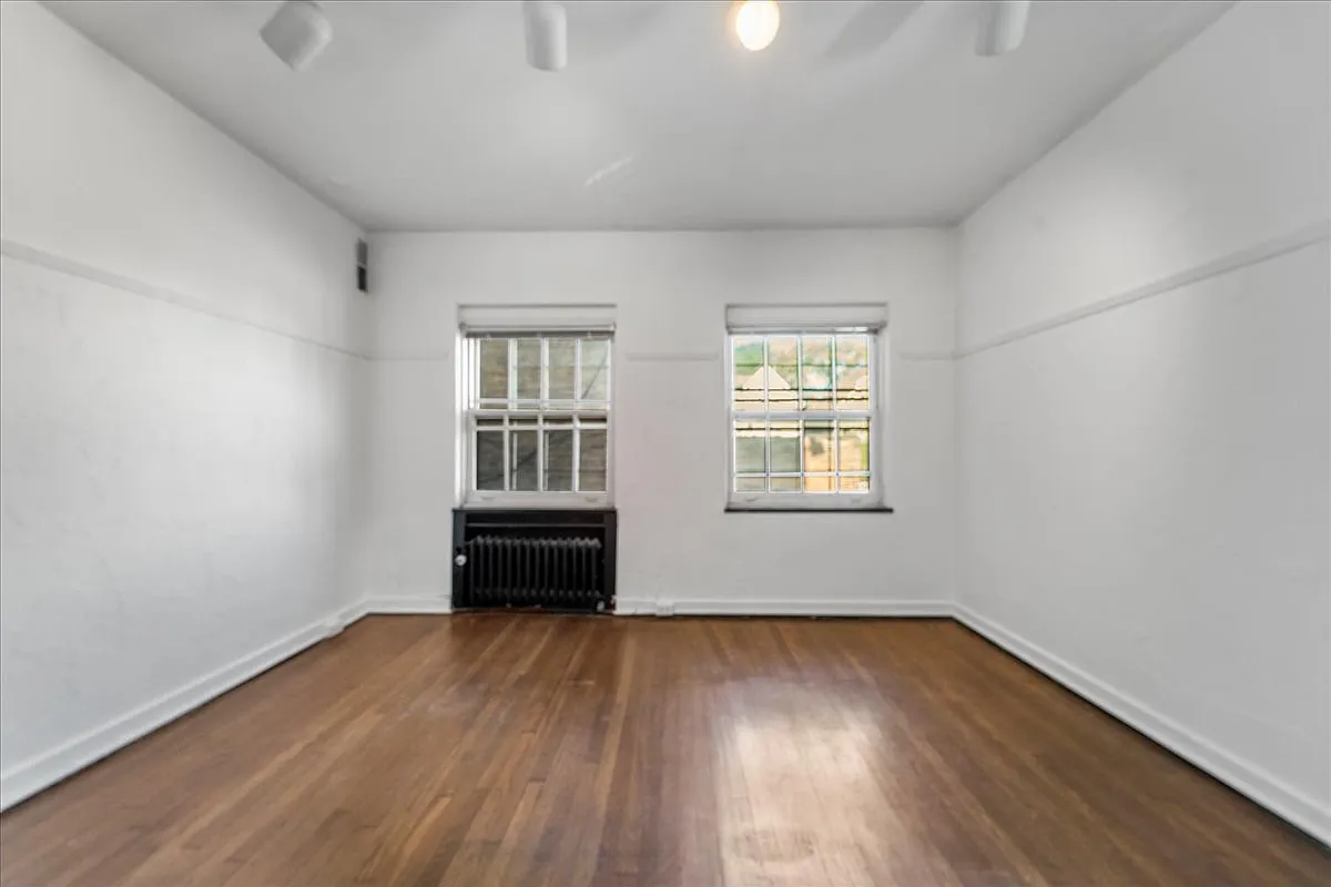 Building Photo - 340 S Highland Ave #1B