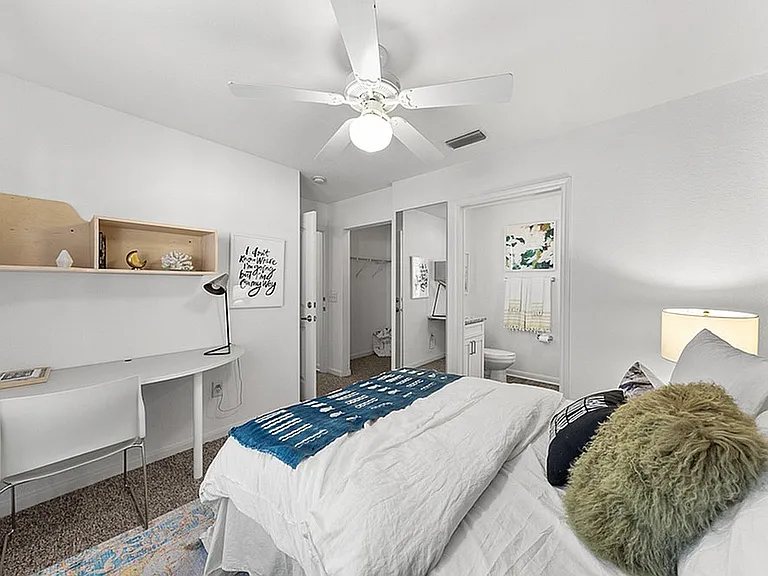 Cabana Beach Gainesville — Photo 44