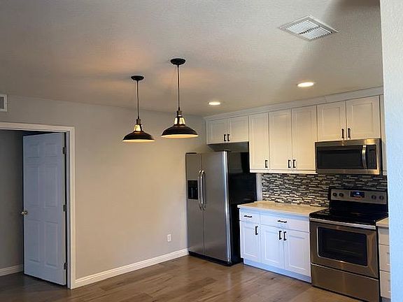 5th image of 125-4050 Pacific Harbors Dr #125